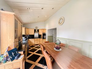 Photo 9- click for photo gallery